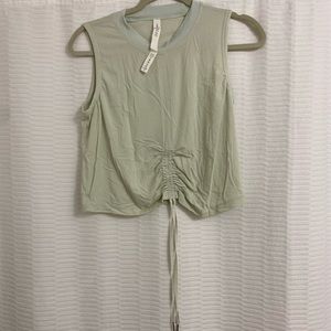 Lululemon mint sleeveless top.